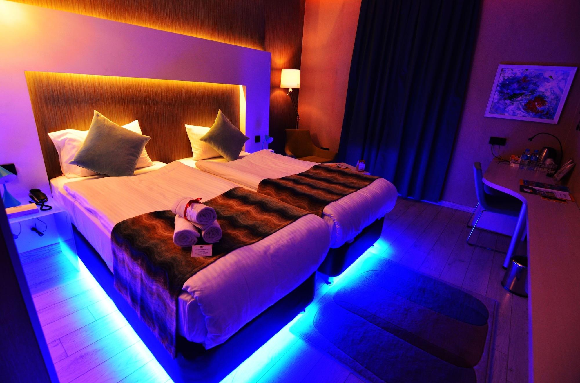 Tempo Hotel 4Levent Istambul Exterior foto