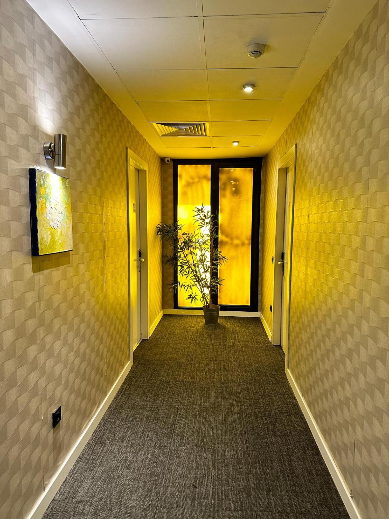 Tempo Hotel 4Levent Istambul Exterior foto
