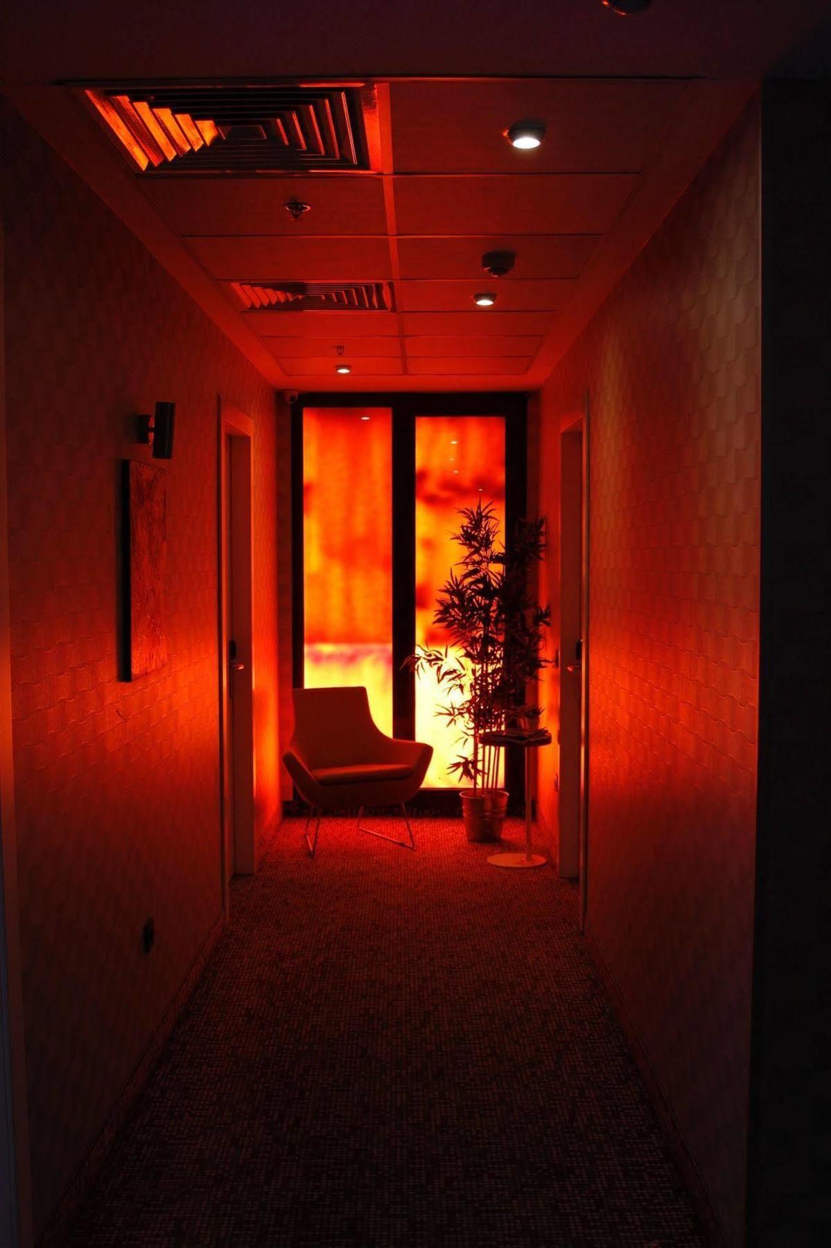 Tempo Hotel 4Levent Istambul Exterior foto