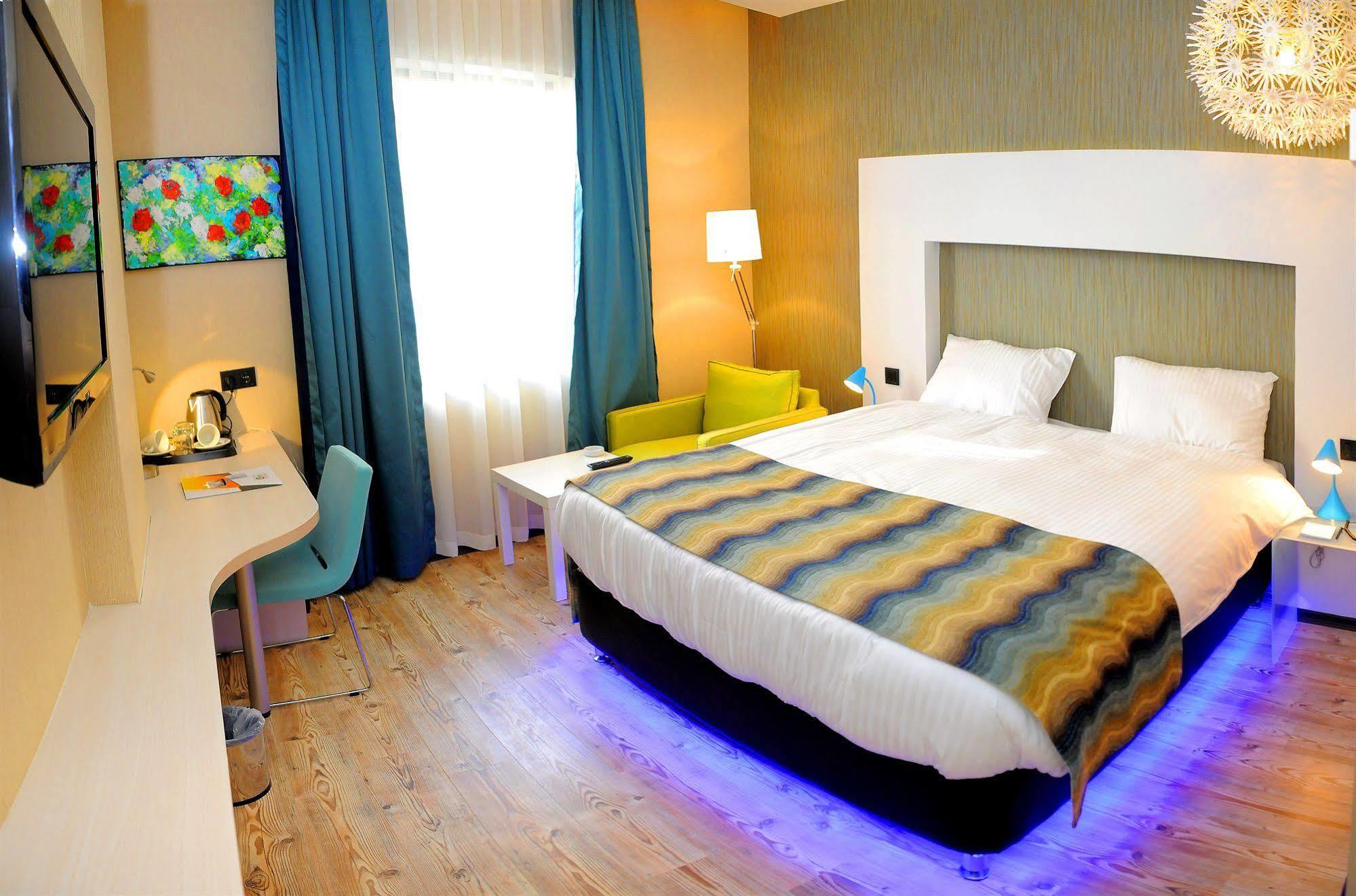 Tempo Hotel 4Levent Istambul Exterior foto